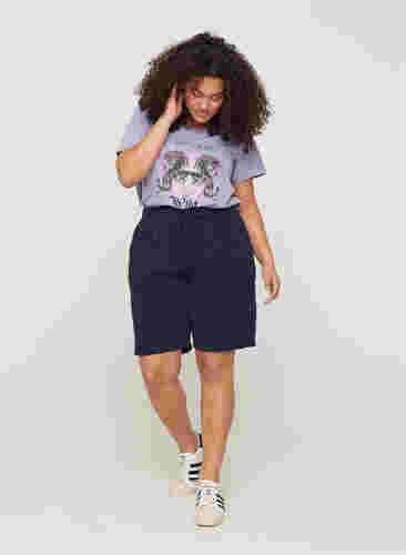 Lockere Shorts aus Baumwolle mit Taschen , Night Sky, Model image number 2