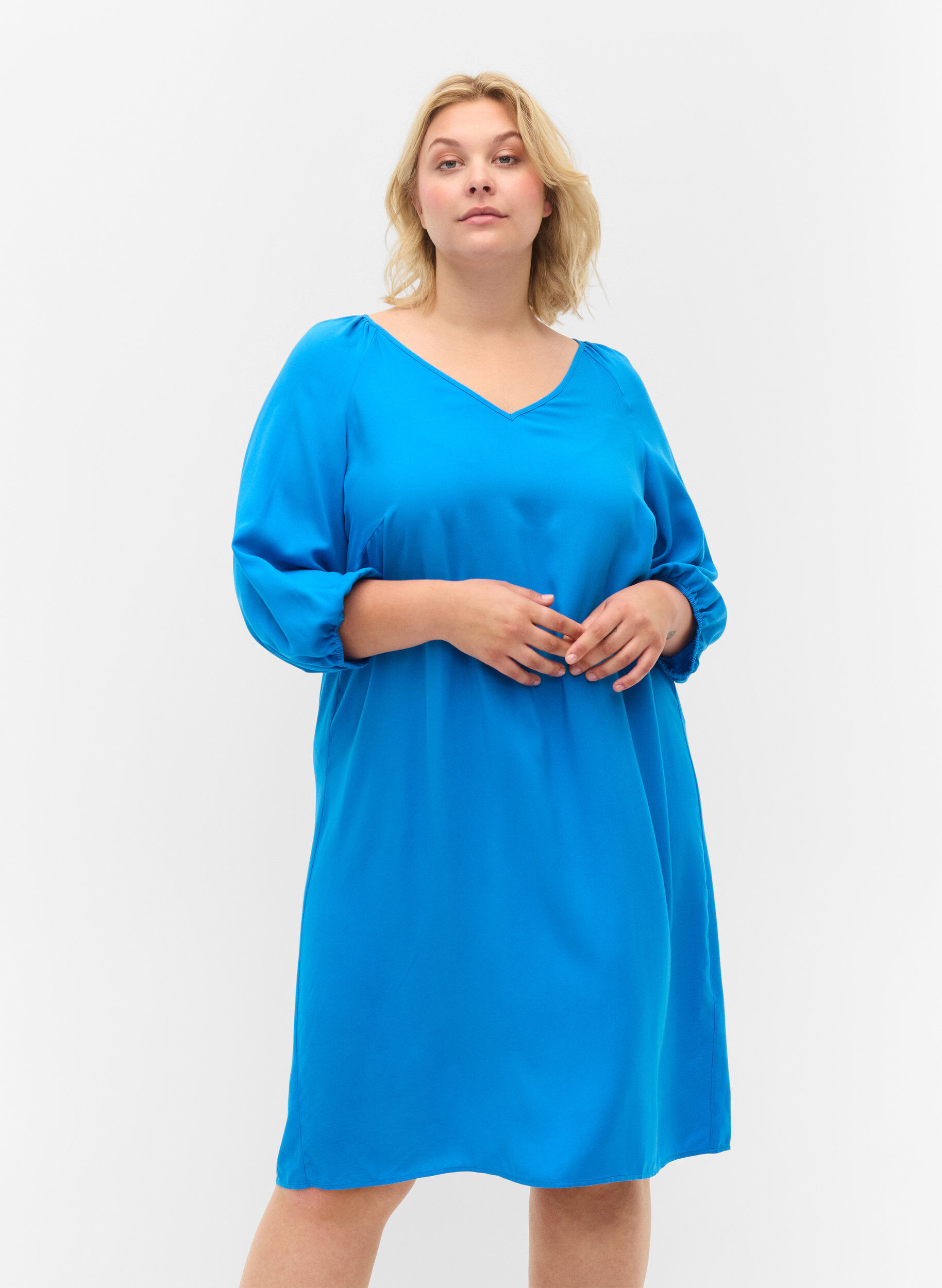 Zizzi Viskosekleid mit V-Ausschnitt, Indigo Bunting, Model image number 0