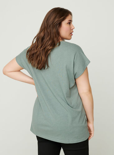 T-Shirt, Balsam Green, Model image number 1