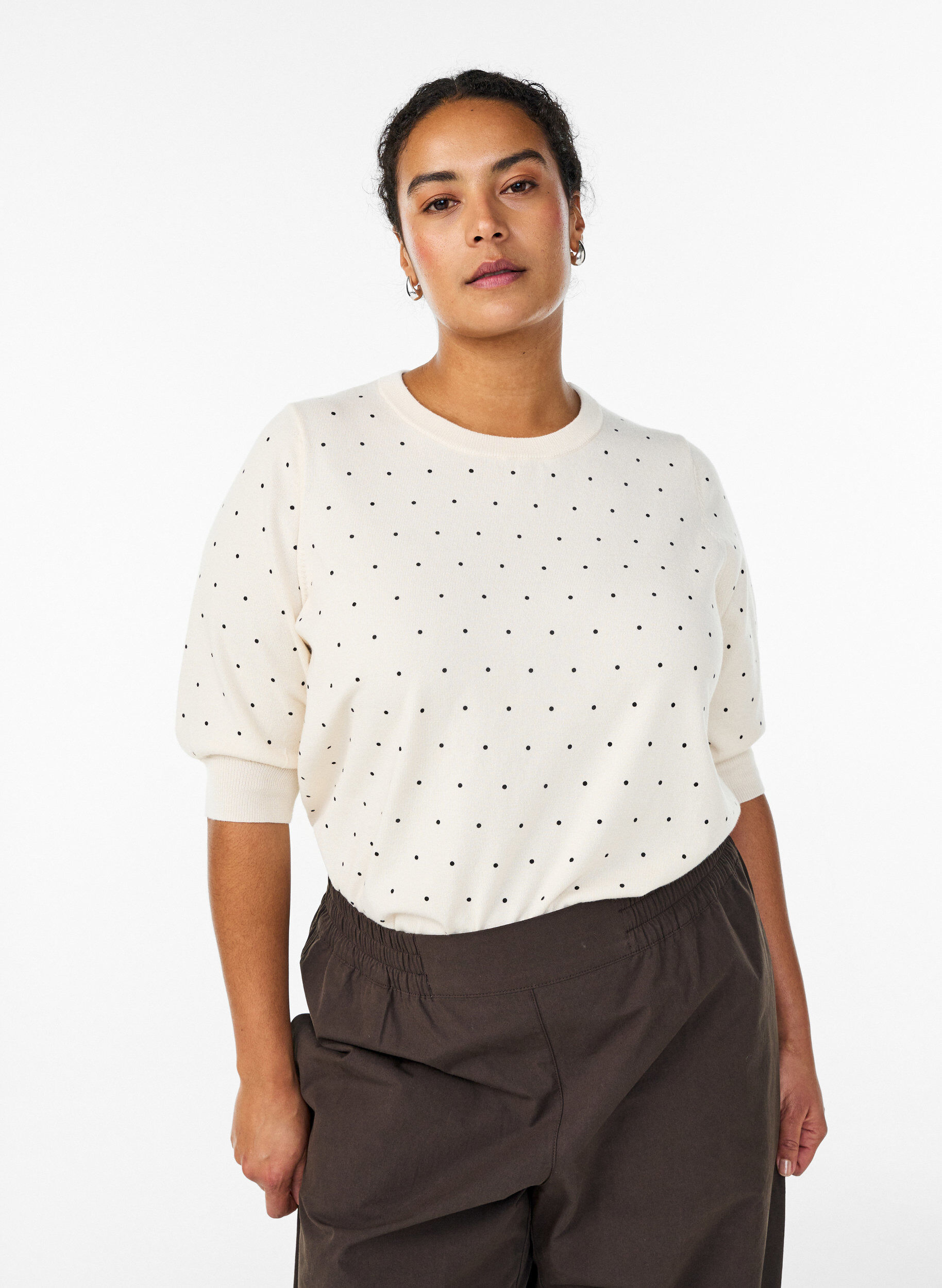 ZizziStricktop mit Polka-Dot-Muster und kurzen &Auml;rmeln, Wei&szlig;, Model image number 0