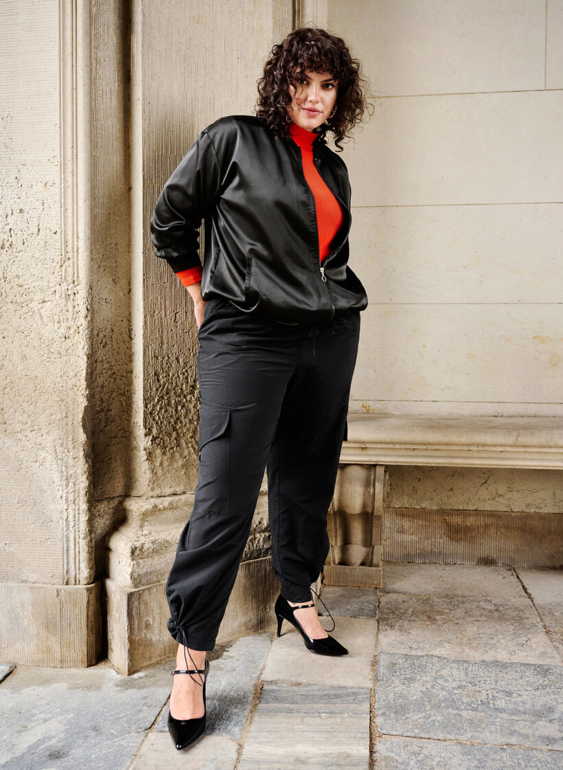 Taillierte Bluse aus Viskose mit hohem Halsausschnitt, Orange.com, Image image number 0