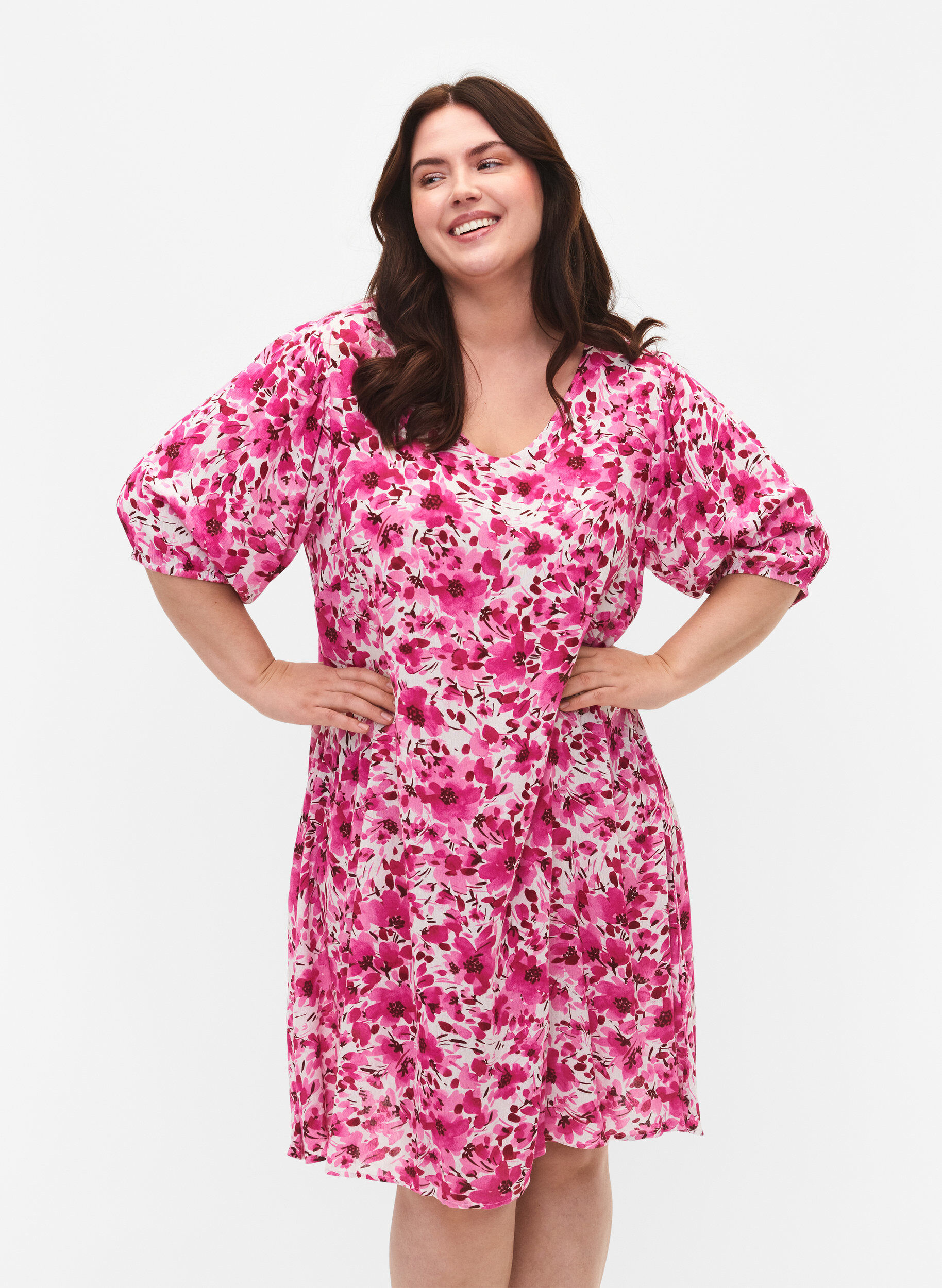Zizzi Gebl&uuml;mtes Kleid aus Viskose mit A-Linie, Pink Flower Rain, Model image number 0