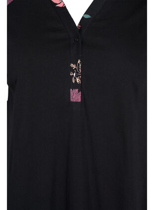 Kurzarm Nachthemd aus Baumwolle mit Printdetails, Black AOP Flower, Packshot image number 2