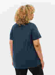 Melange Trainings-T-Shirt mit Rundhalsausschnitt, Night Sky Mel., Model