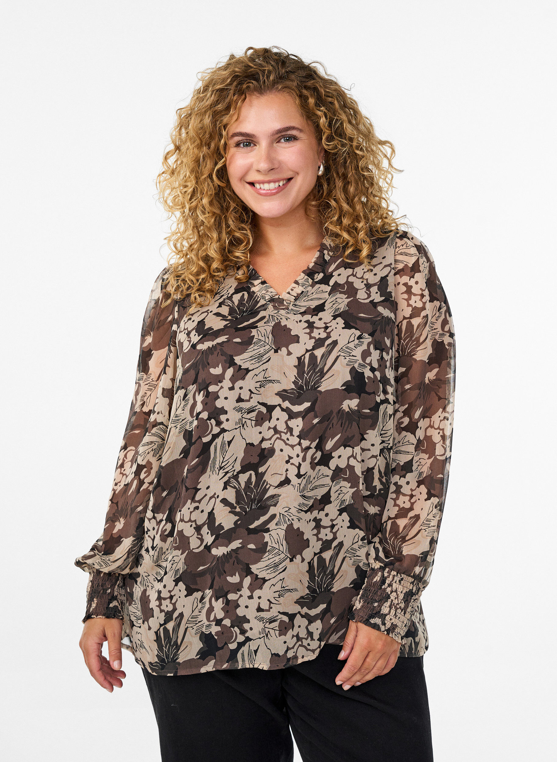 Zizzi Bluse mit floralem Print, Schwarz, Model image number 0