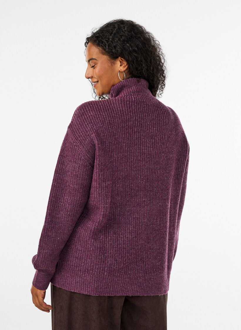 Strickpullover mit hohem Kragen und Rei&szlig;verschluss, Lila, Model image number 2