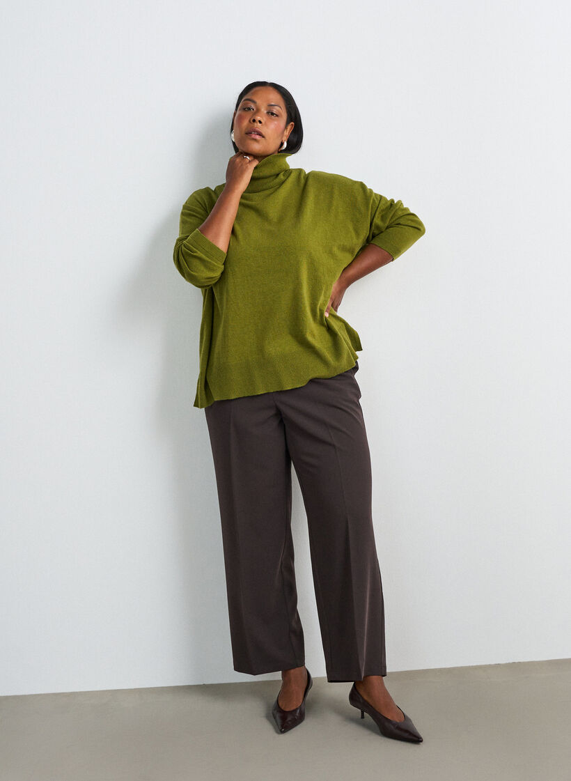 Rollkragenpullover mit lockerer Passform, Gr&uuml;n, Model image number 0