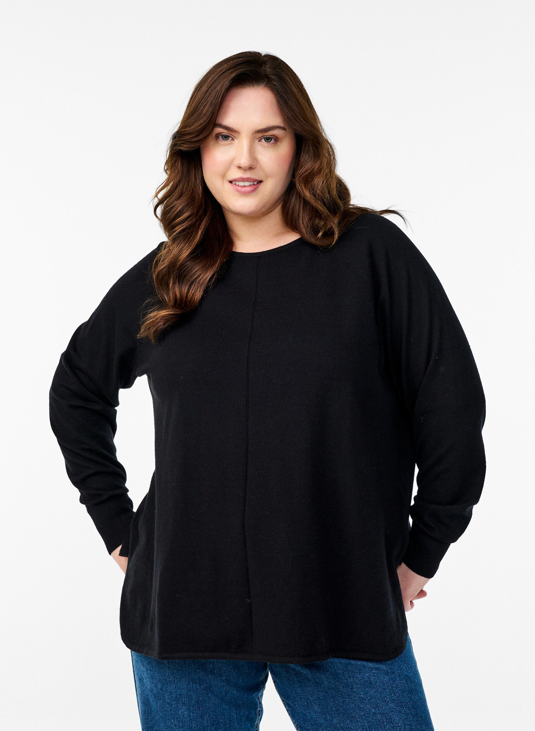 Strickbluse mit Rundhalsausschnitt und Strickmuster, Schwarz, Model