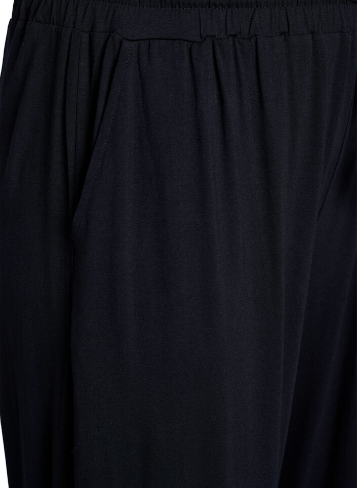 Lockere Nachthose aus Viskose-Jersey mit Taschen, Schwarz, Packshot image number 2