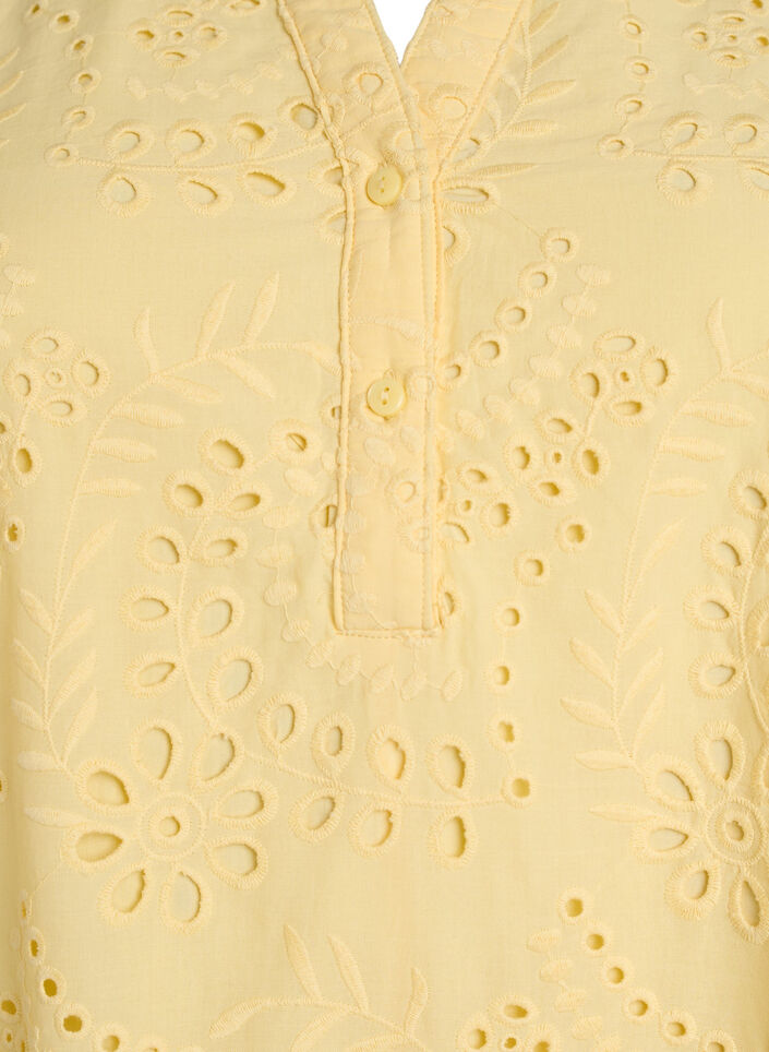 Kleid aus Broderie Anglaise mit R&uuml;schen&auml;rmeln, Gelb, Packshot image number 2