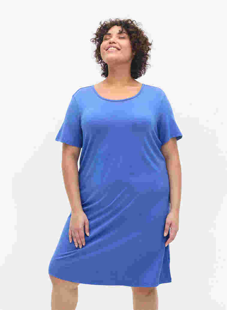 Kurzarm Kleid aus Viskose mit Rückendetail , Dazzling Blue, Model