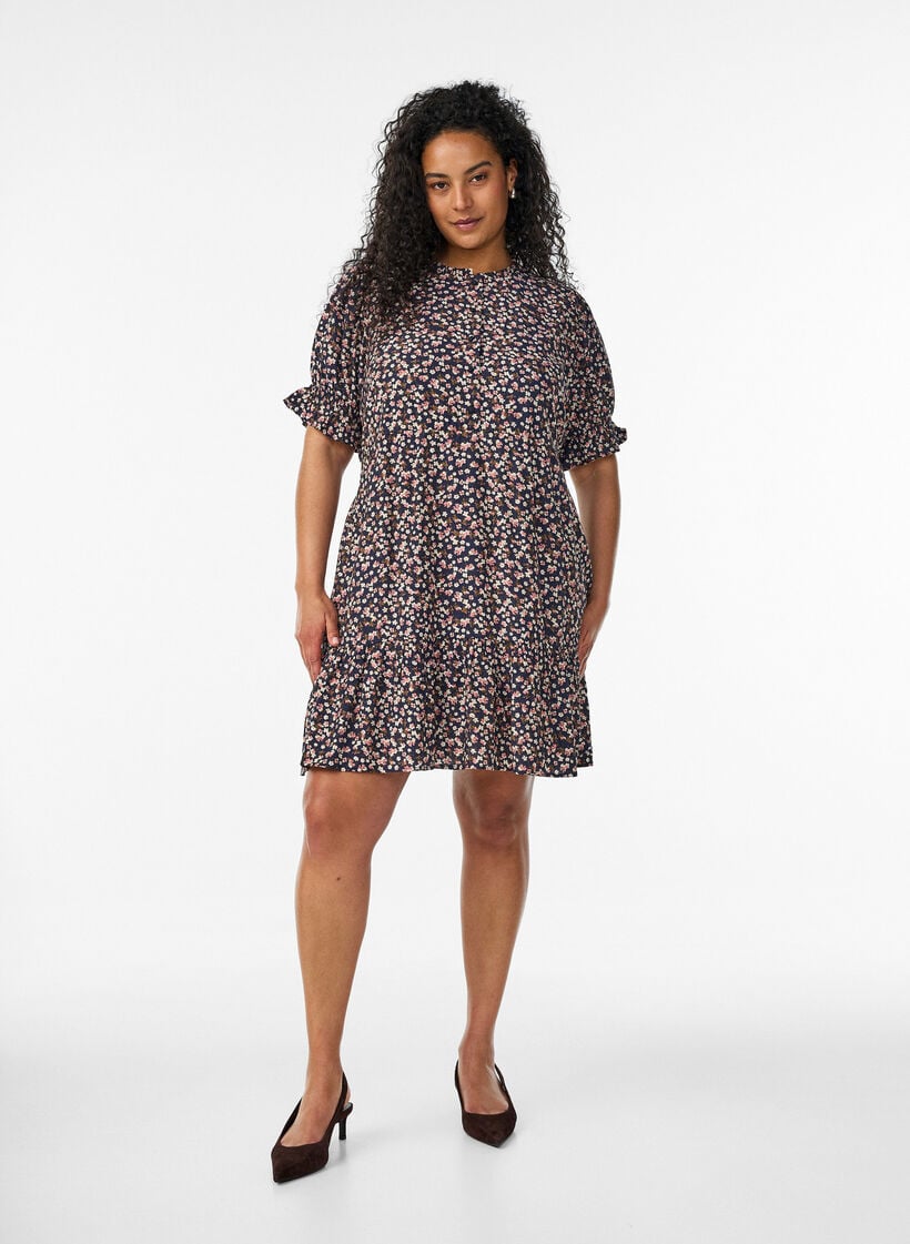 Kurzes Kleid aus Viskose mit R&uuml;schendetails, Blau, Model image number 1