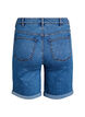 Eng anliegende Jeansshorts mit hoher Taille, Blau, Packshot image number 1