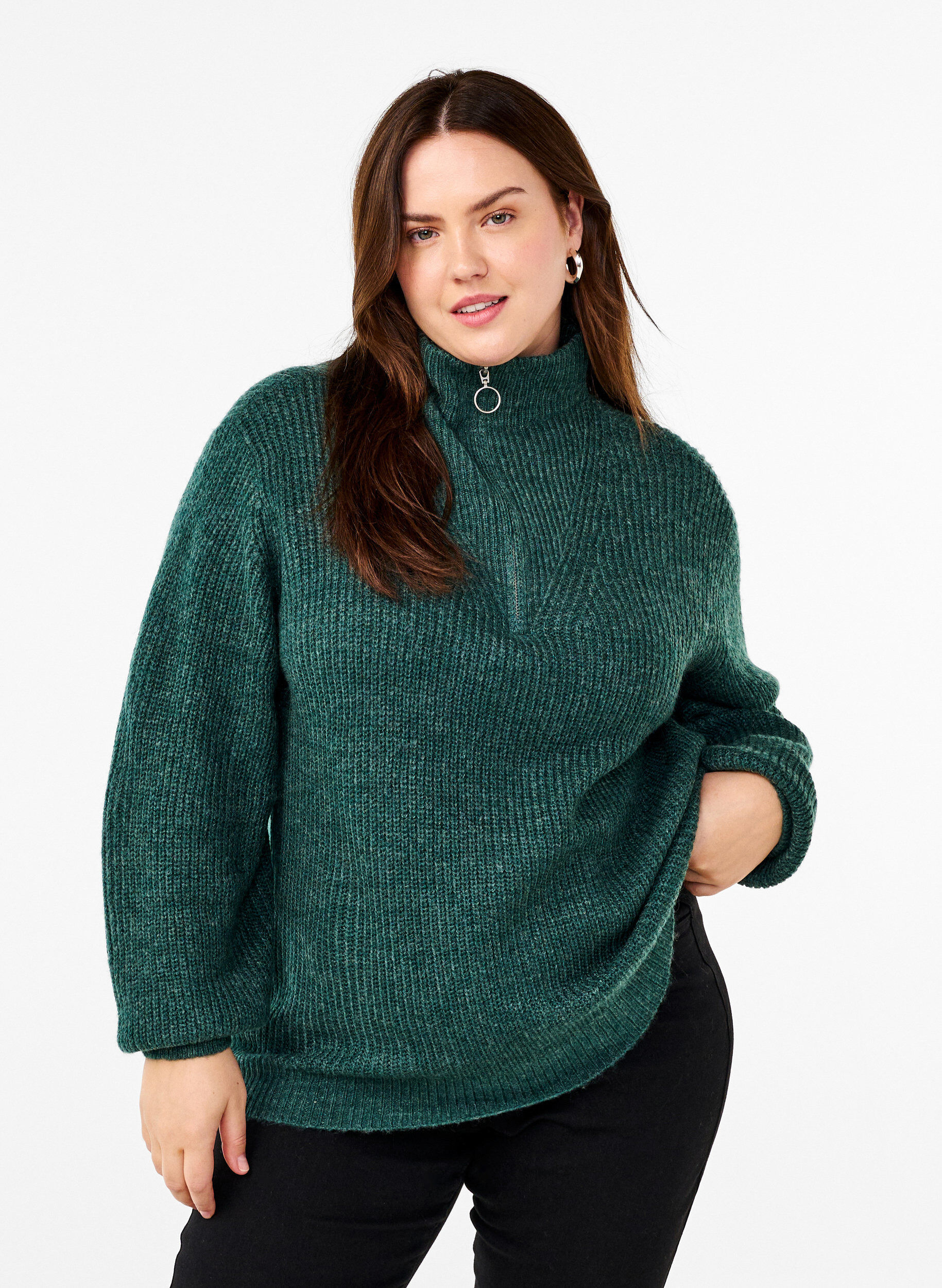 FLASH &ndash; Strickpullover mit hohem Kragen und Rei&szlig;verschluss, Gr&uuml;n, Model