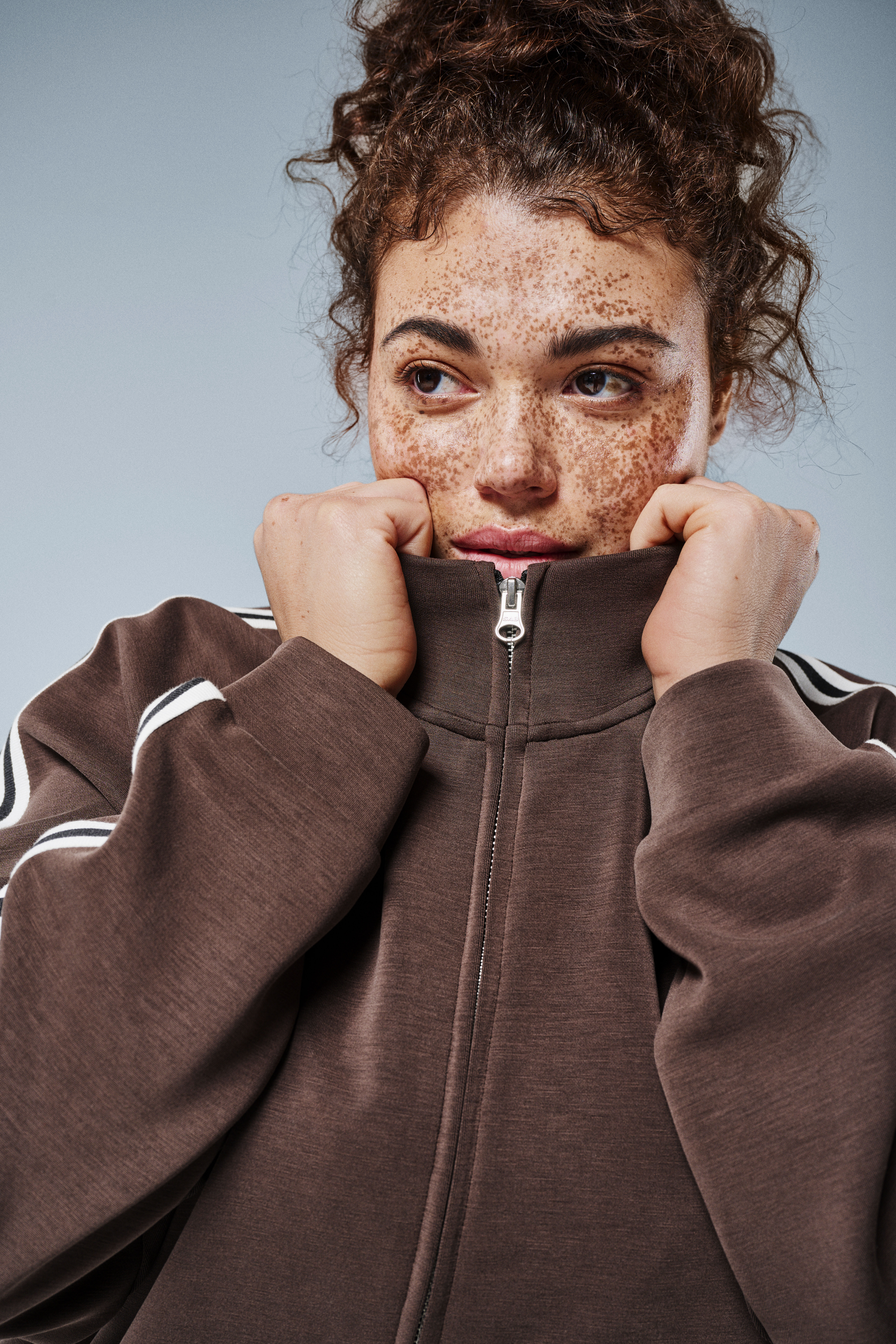 Zizzi Braunes Trainingsset, , Model