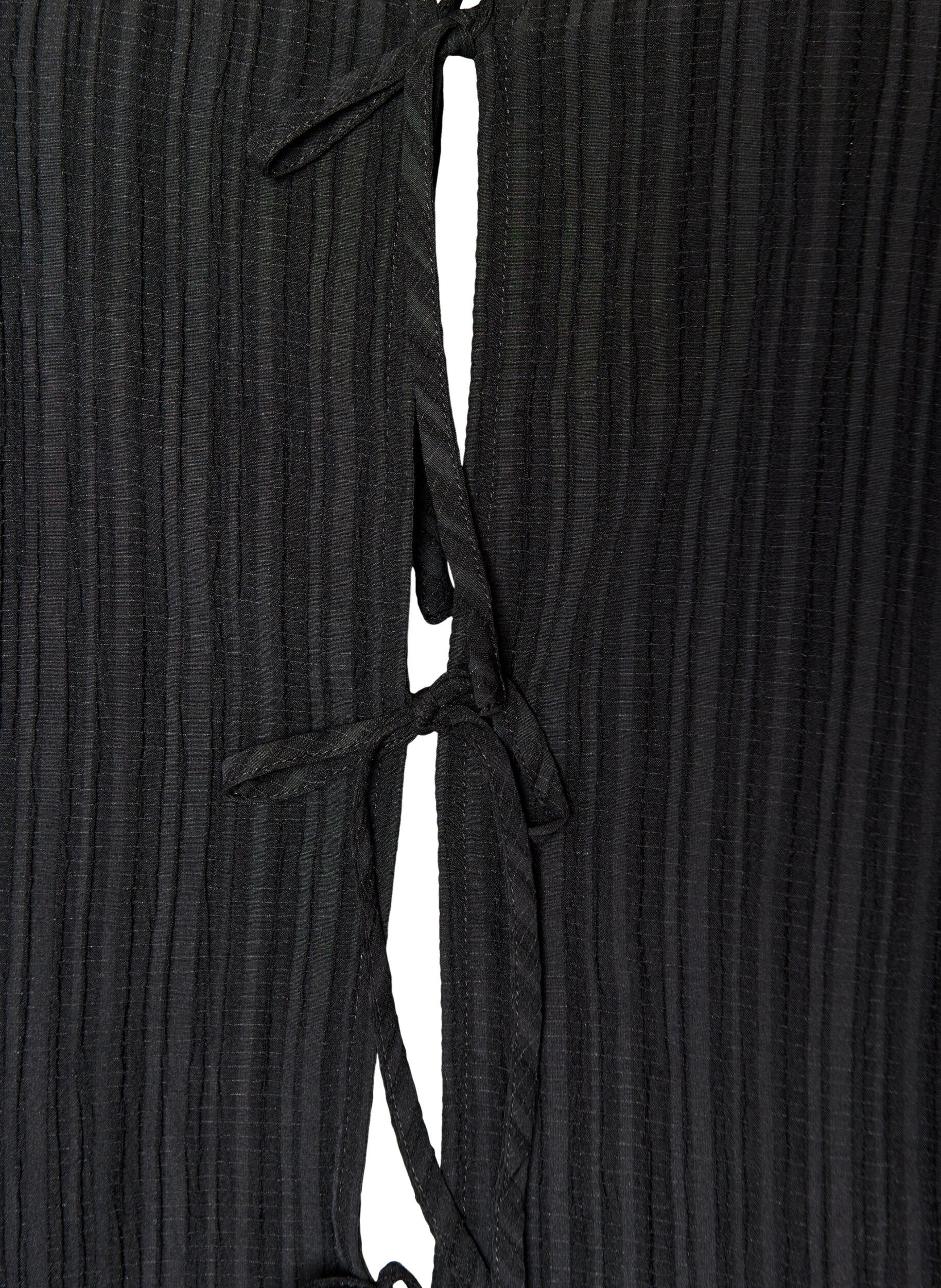 Zizzi&Auml;rmellose Bluse mit Struktur und Bindeband, Schwarz, Packshot image number 2