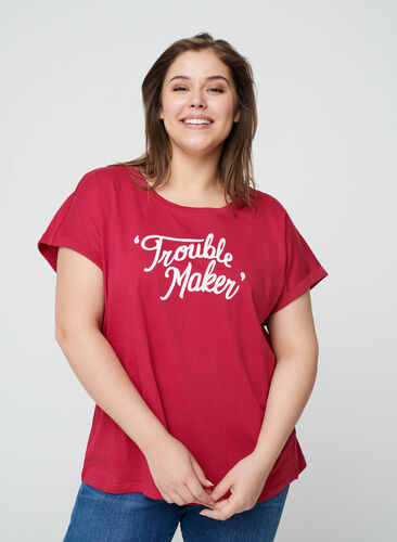 Kurzarm T-Shirt aus Baumwolle mit Print, Cerise w. Trouble , Model image number 0