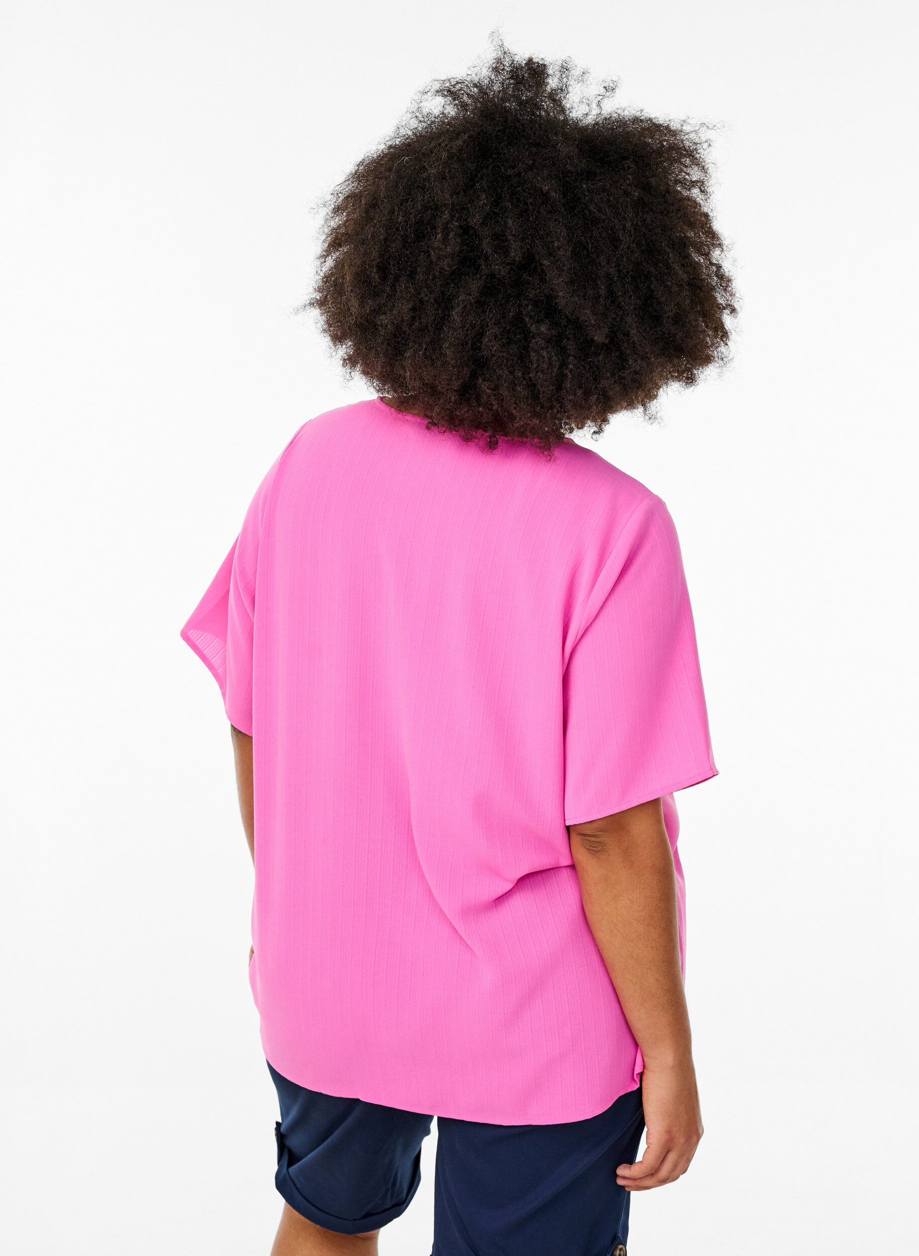 Zizzi Kurz&auml;rmelige Bluse mit Rundhalsausschnitt, Pink, Model image number 2