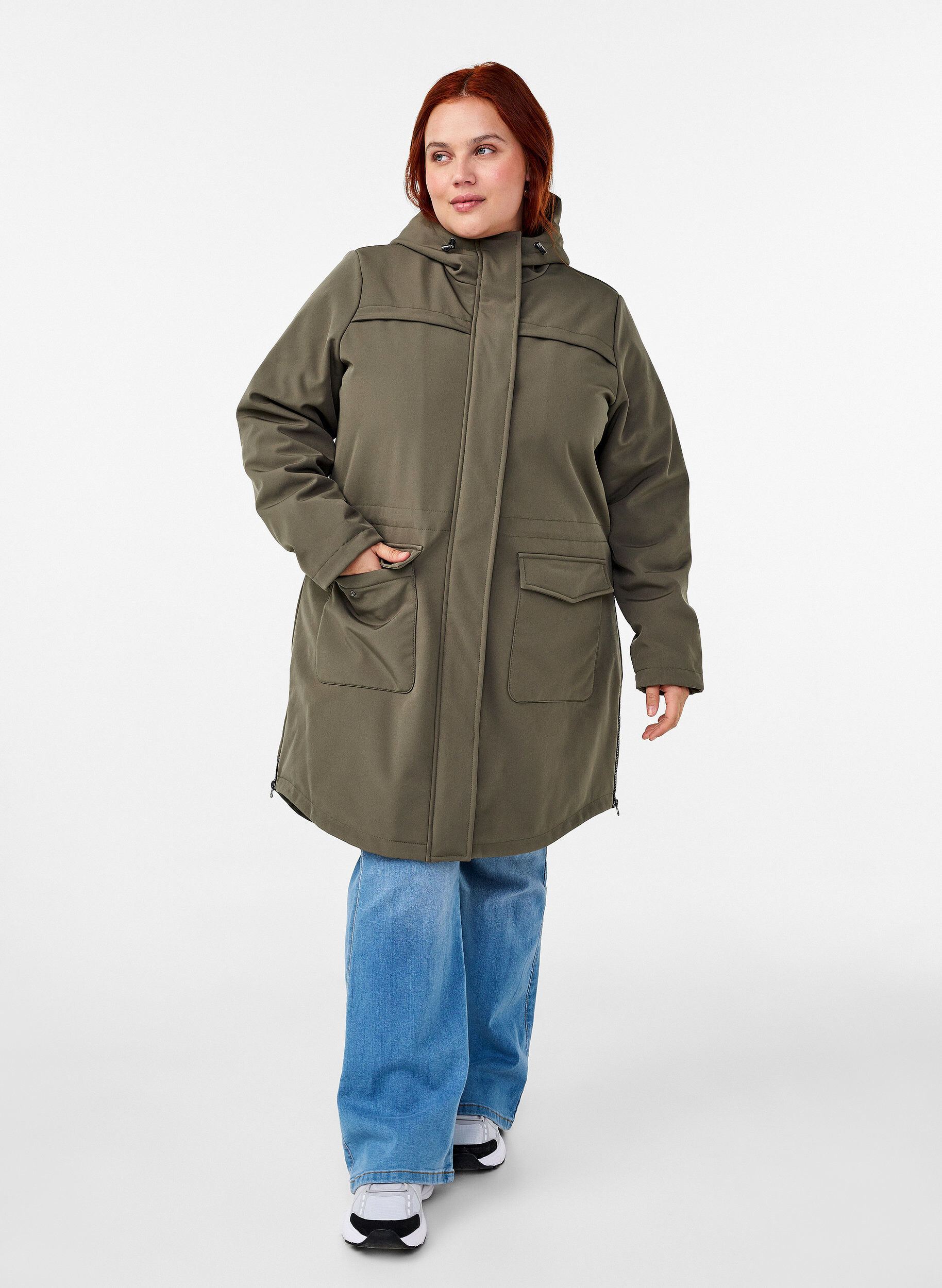 Zizzi Wasserabweisende Softshell-Jacke mit Steppfutter, Gr&uuml;n, Model image number 1