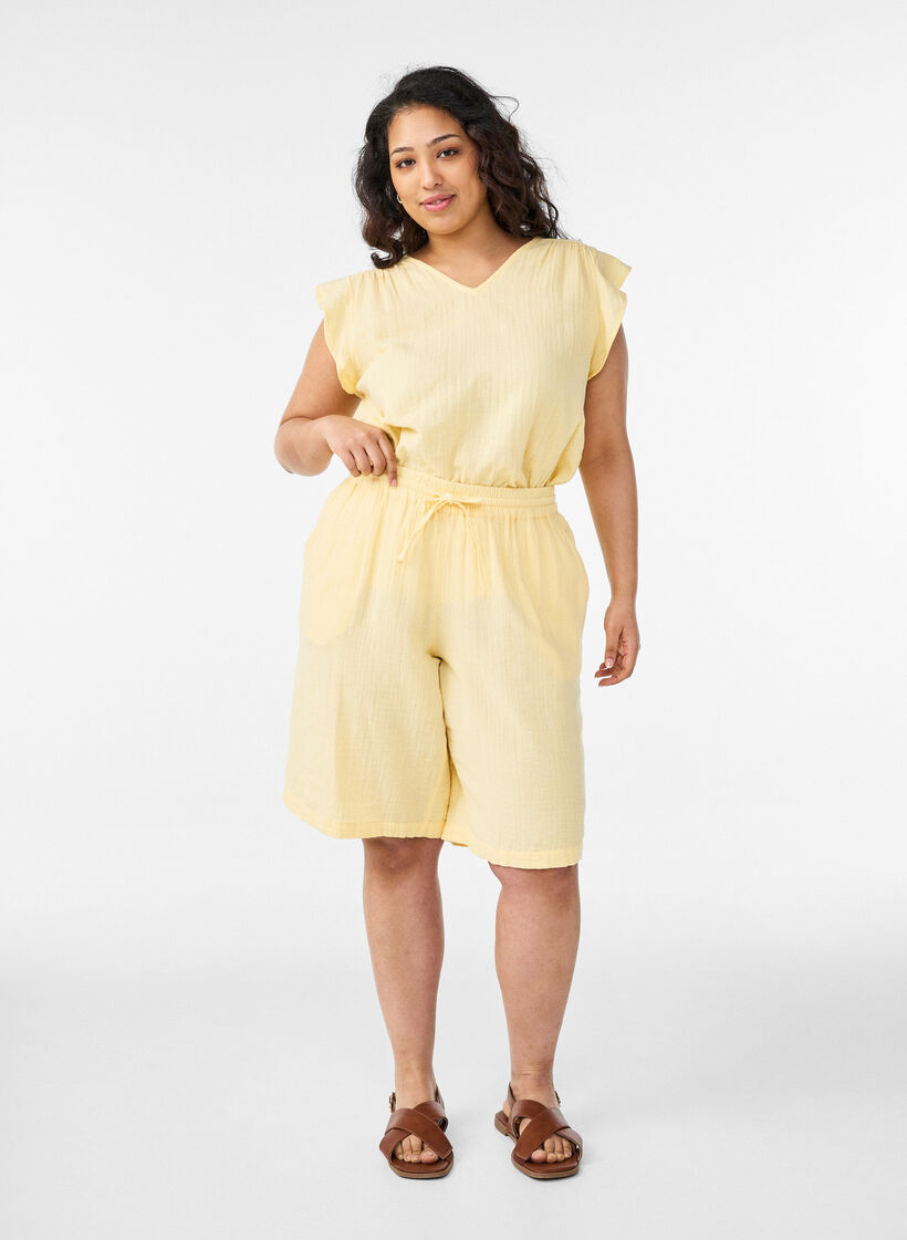 Lockere Shorts aus Baumwollmusselin mit hoher Taille, Gelb, Model image number 1