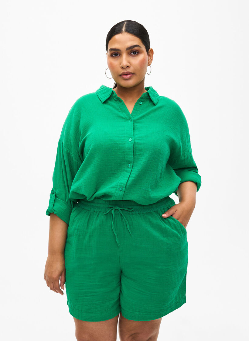 Kurze Hosen mit Taschen aus Baumwoll-Musselin, Jolly Green, Model image number 0
