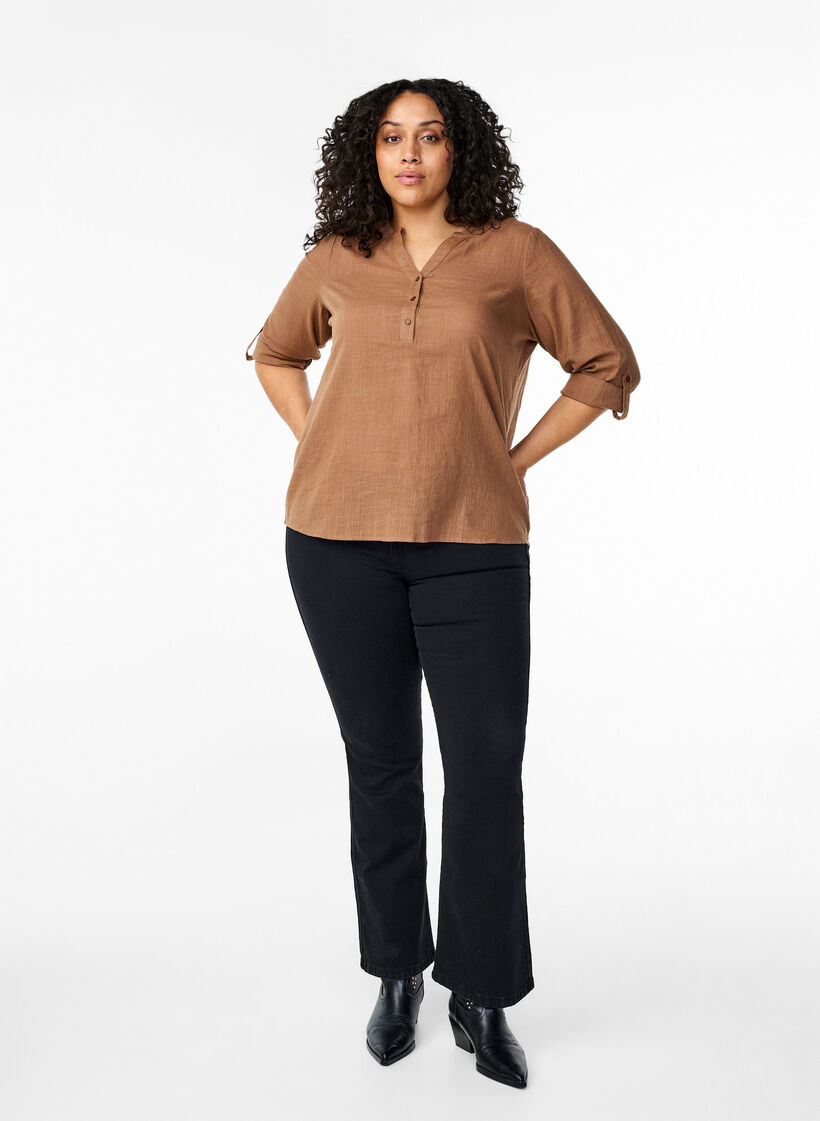 Hemdbluse aus Baumwolle mit V-Ausschnitt, Coca Mocha, Model image number 3