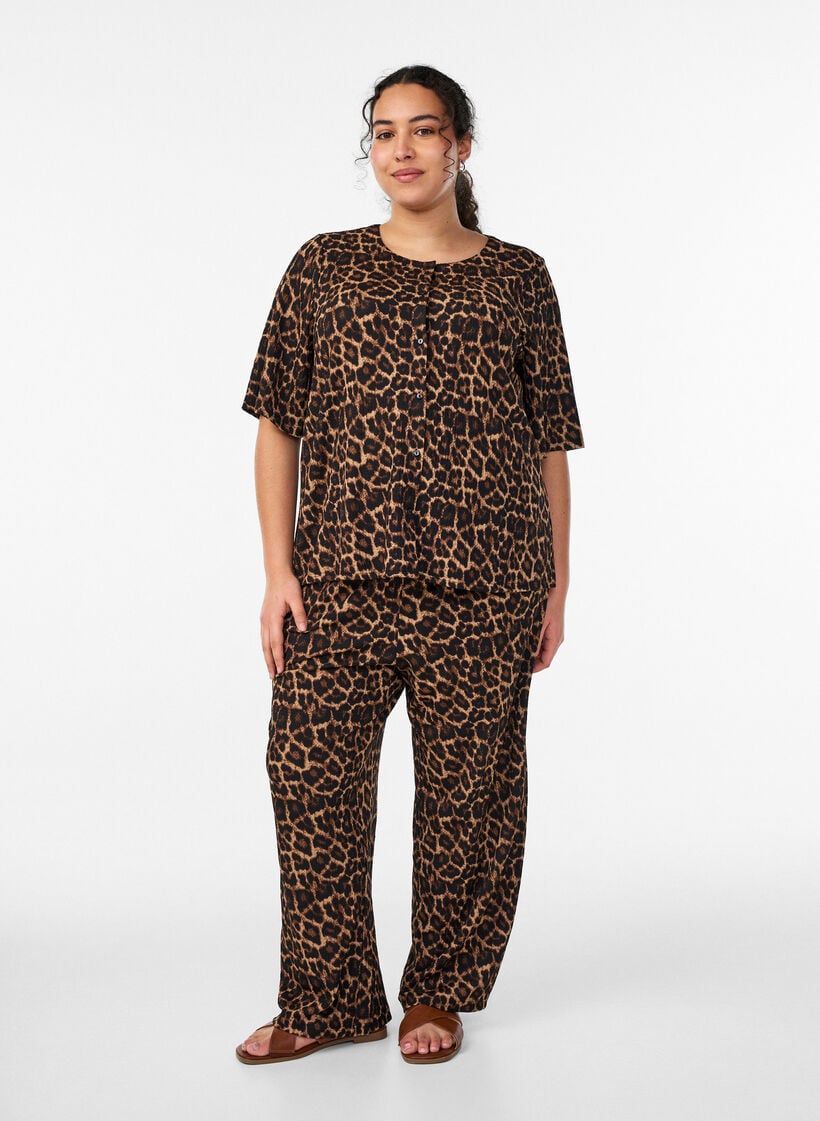 Hose mit weitem Bein aus einem leichten strukturierten Stoff, Schwarz, Model image number 0