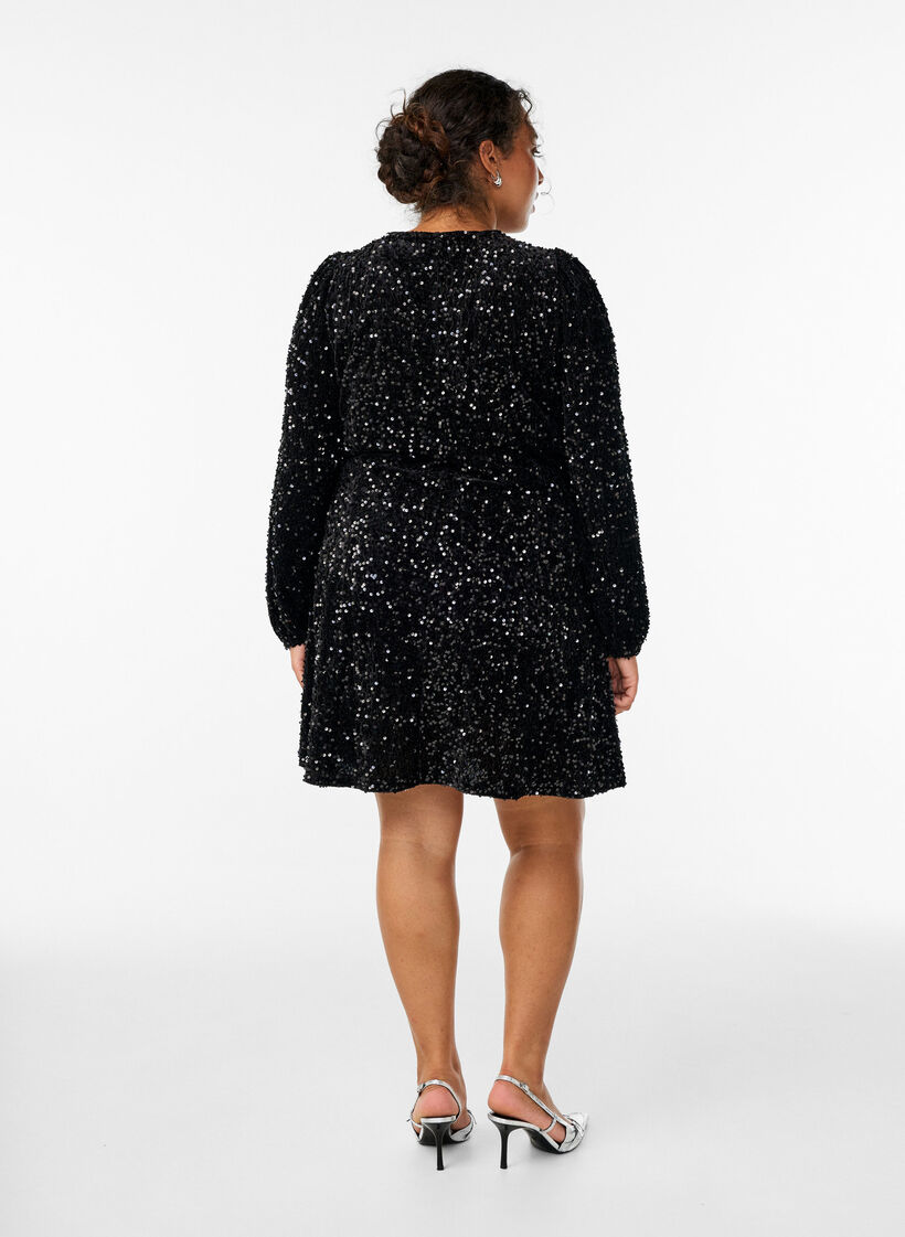 Kurzes A-Linien-Pailletten-Kleid, Schwarz, Model image number 2