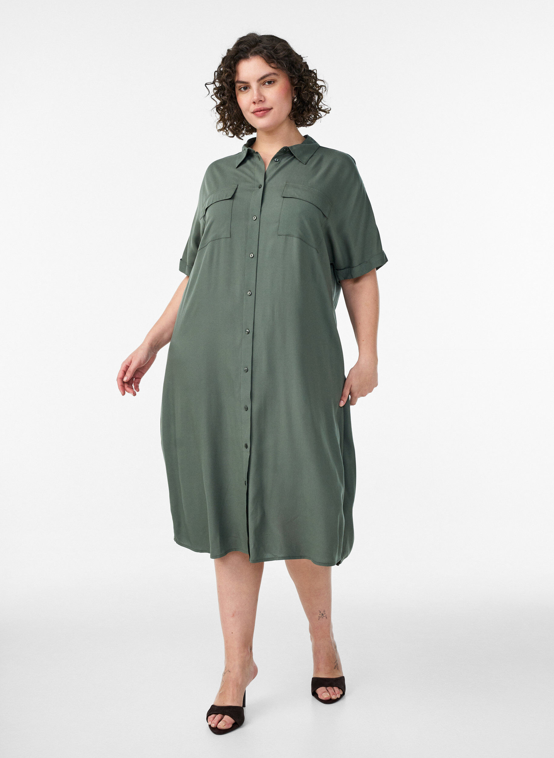Zizzi Langes Hemdkleid mit kurzen &Auml;rmeln, Gr&uuml;n, Model image number 0