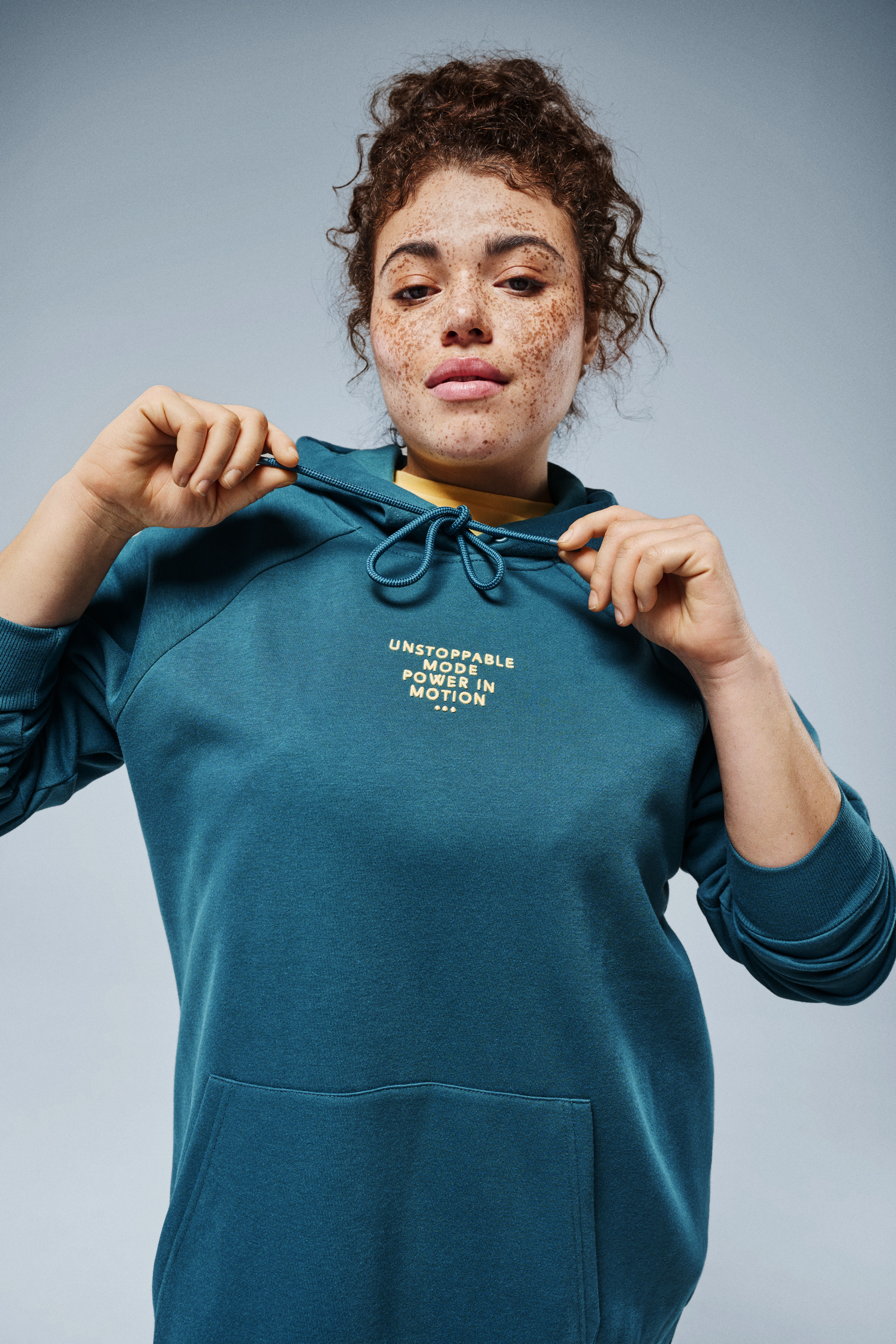 Zizzi T-Shirt und Hoodie, , Model