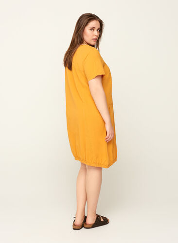 Kleid mit Taschen, Spruce Yellow, Model image number 1