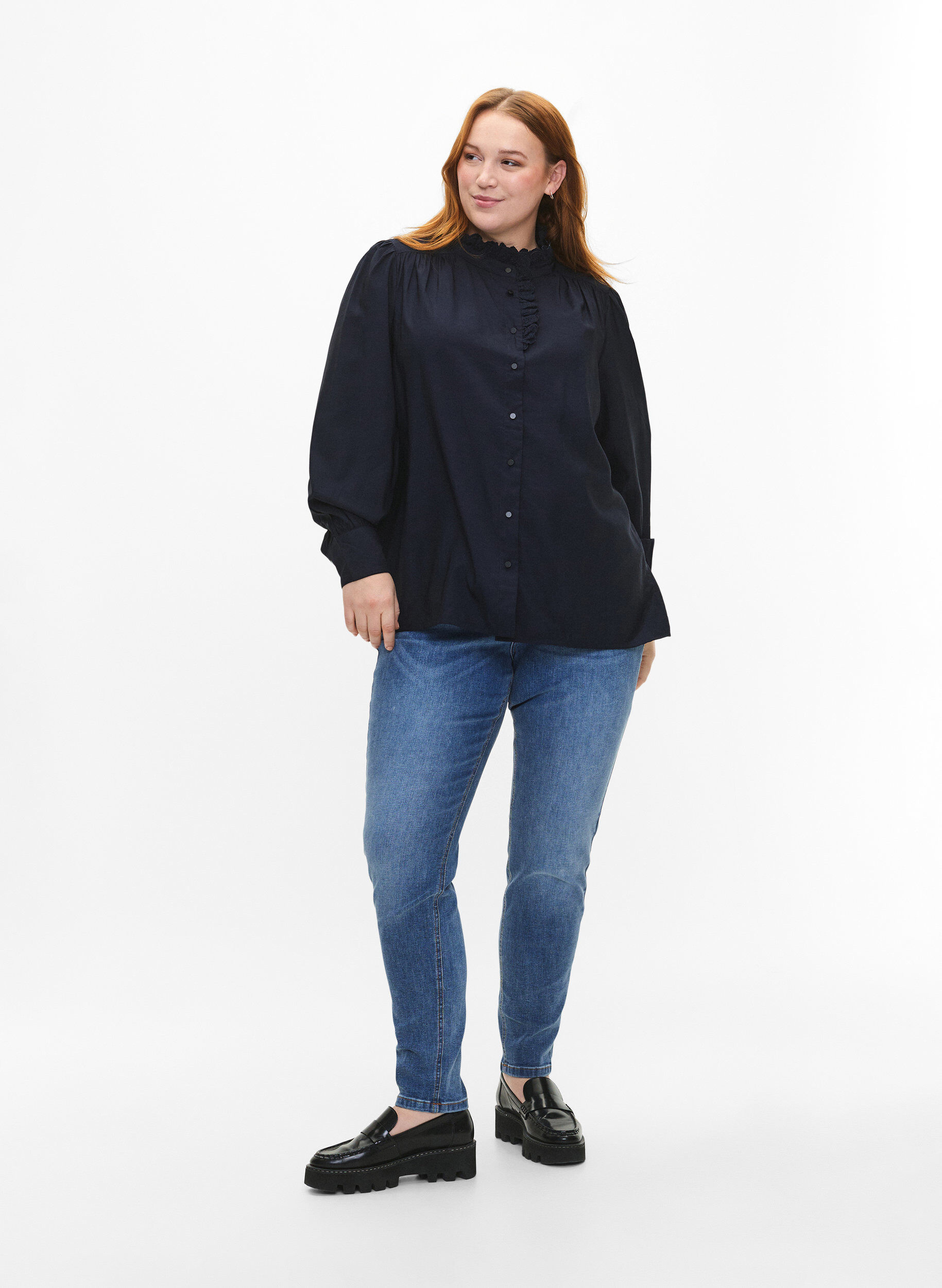 Zizzi Viskose Shirt Bluse mit Ruffles, Sky Captain, Model image number 2