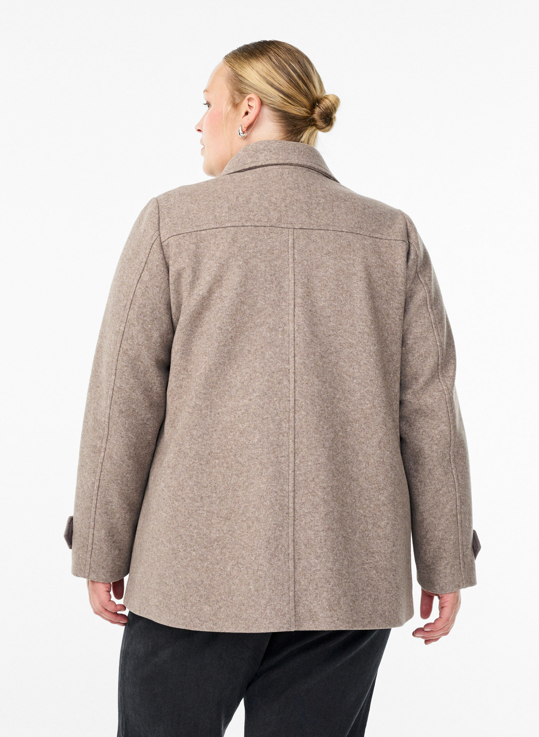 ZizziKurzmantel mit zweireihiger Knopfleiste, Beige, Model image number 2