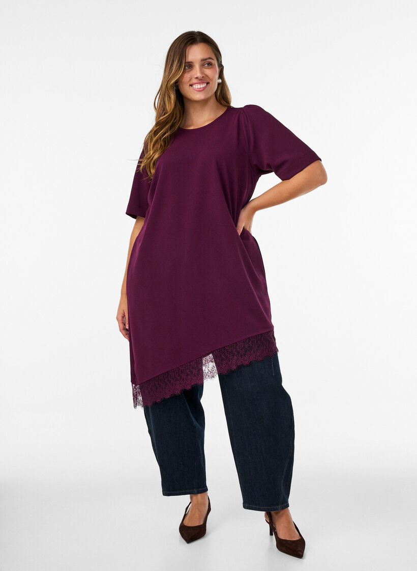 Tunika mit asymmetrischem Spitzenbesatz, Lila, Model image number 1