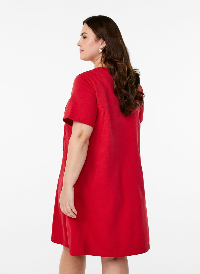Jerseykleid mit kurzen &Auml;rmeln und Taschen, Rot, Model image number 1