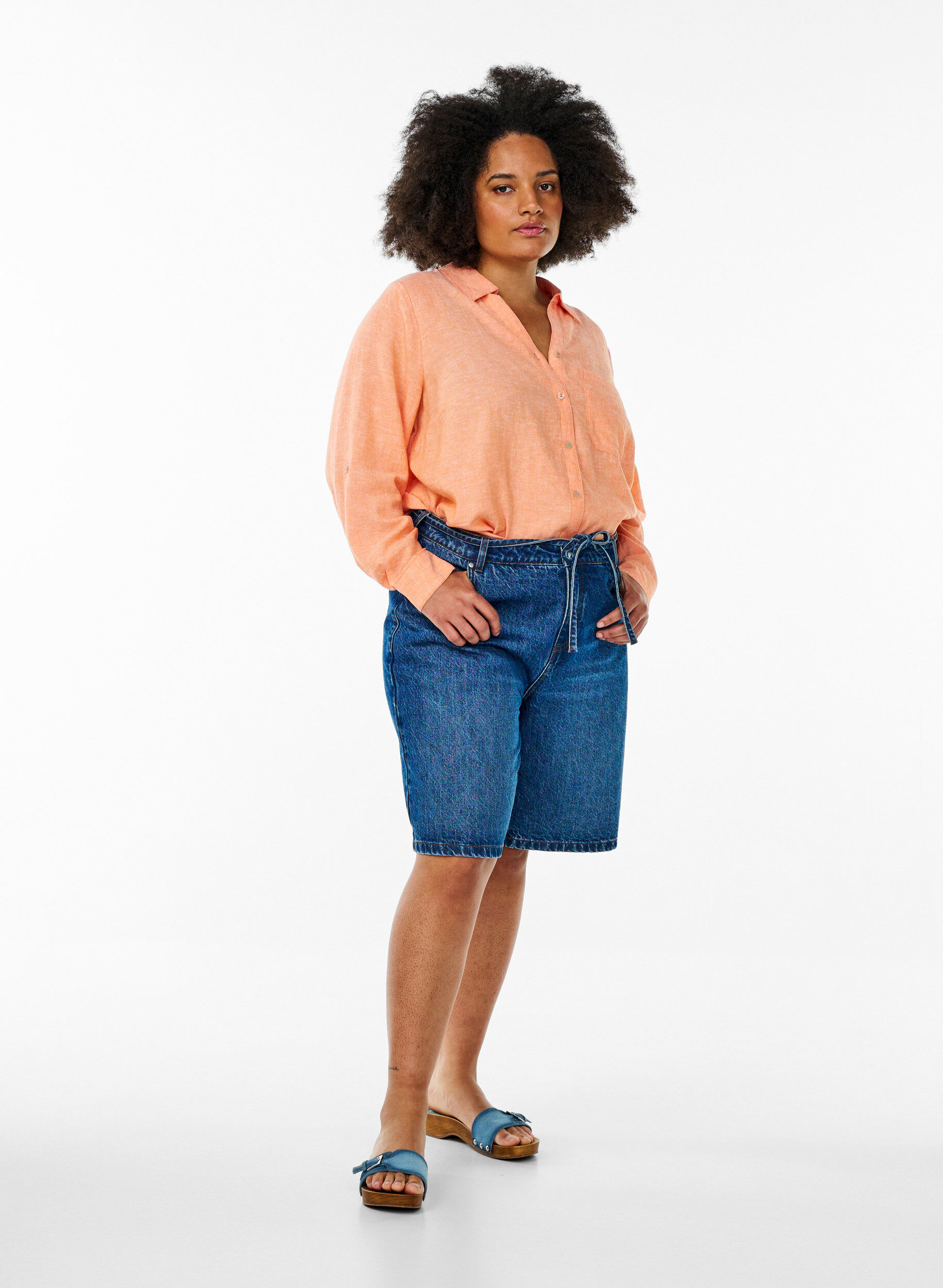 Zizzi Bluse aus Leinen und Viskose mit 3/4-&Auml;rmeln, Orange, Model image number 1