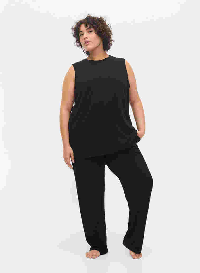 Pyjamahose aus Viskose mit lockerer Passform, Black, Model image number 2