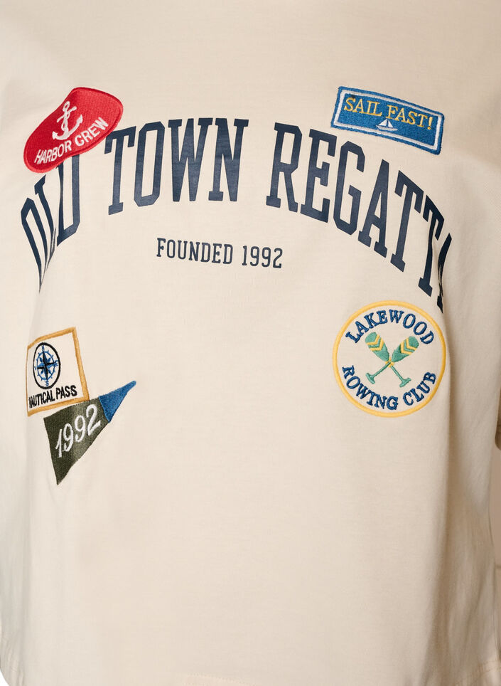 T-Shirt mit Textaufdruck und Badges, Beige, Packshot image number 2