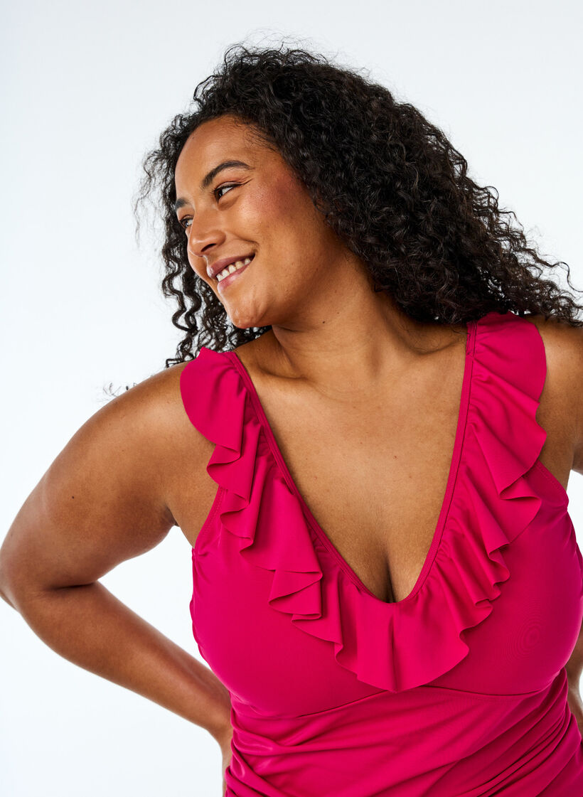 Badeanzug mit Rüschen und herausnehmbarer Polsterung, Pink, Model image number 2