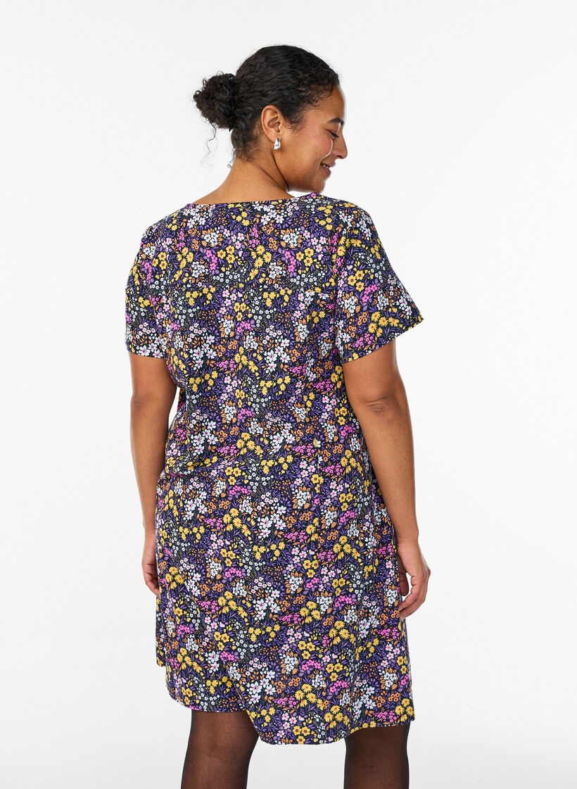 Kurzes A-Linien-Kleid mit floralem Print, Blau, Model image number 2