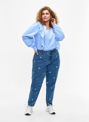 Mille Mom Fit Jeans mit Stickerei, Light Blue Heart, Model image number 0