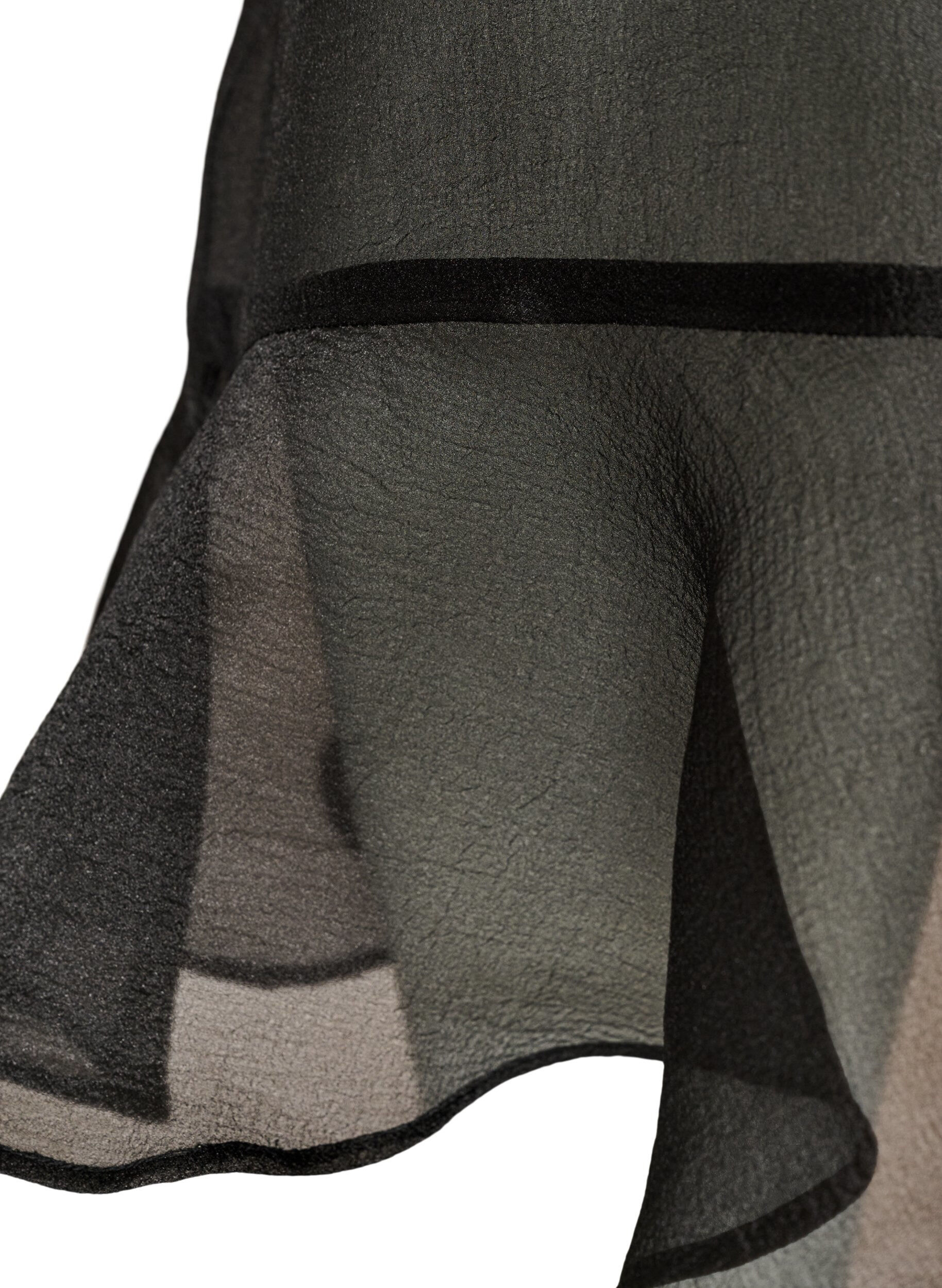 ZizziKurzes Kleid aus Organza mit R&uuml;schensaum, Schwarz, Packshot image number 3