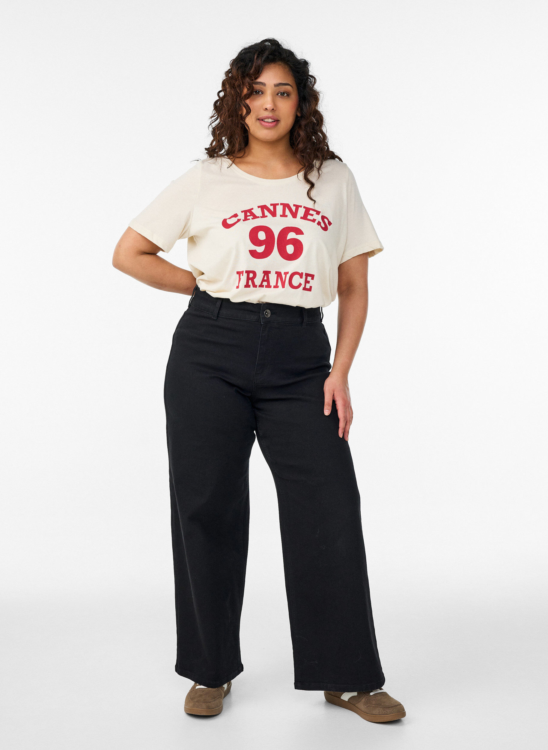 ZizziT-Shirt mit Print, Vanille, Model image number 1