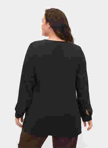 Unifarbenes Hemd mit V-Ausschnitt, Black, Model image number 1