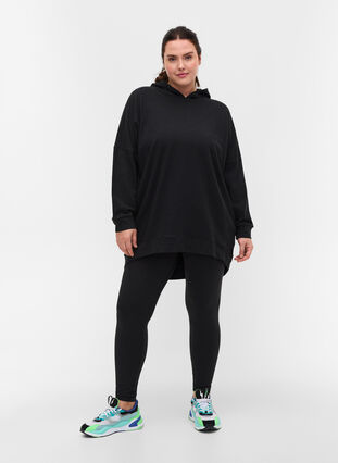 Sweatshirt aus Baumwolle mit Kapuze und High-Low-Effekt, Black, Model image number 2