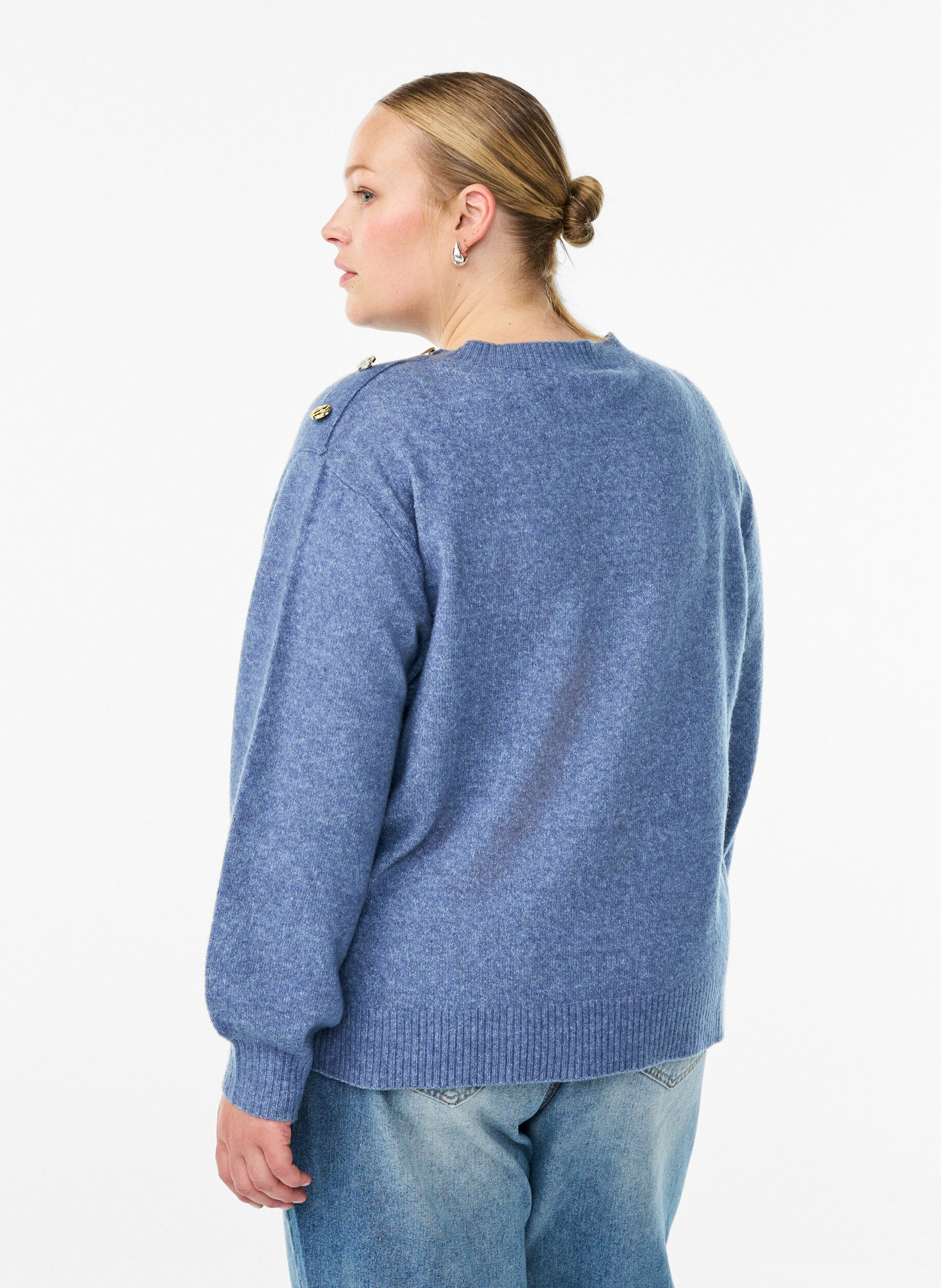 Zizzi Strickbluse mit Knopfleiste, Blau, Model image number 2