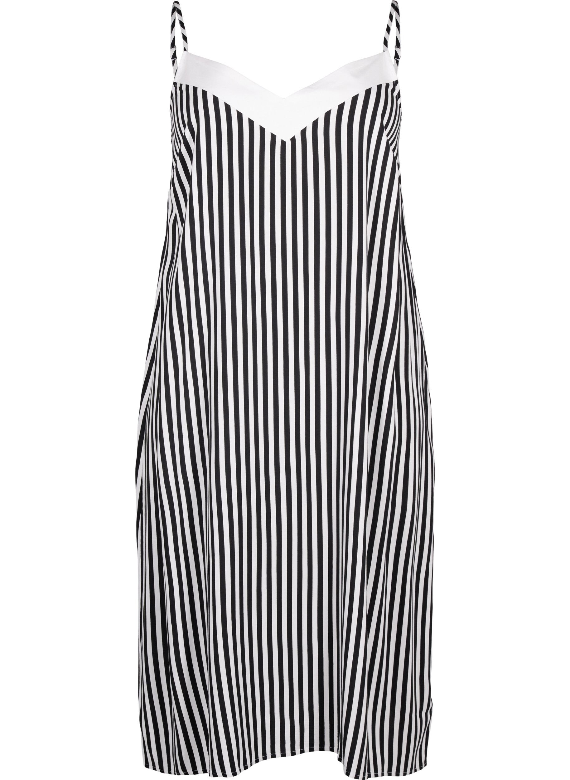 Zizzi FLASH &ndash; Gestreiftes Tr&auml;gerkleid aus Viskose, Black White Stripe, Packshot image number 0