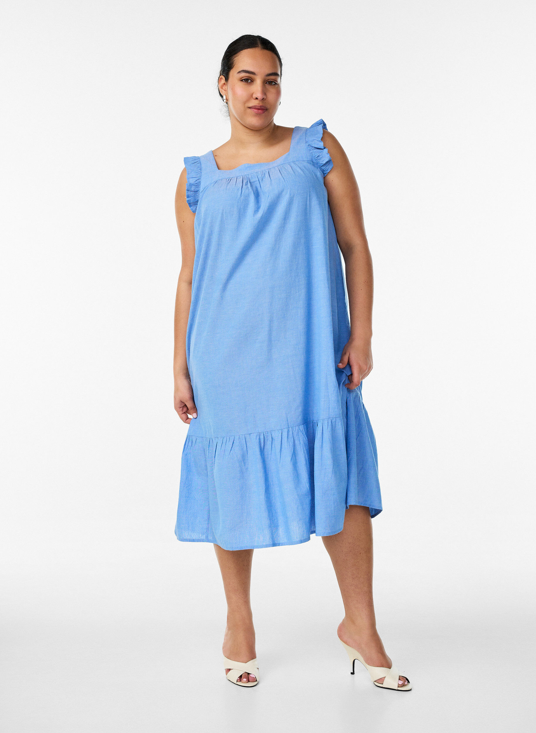 ZizziMidikleid aus Baumwolle mit R&uuml;schendetails, Blau, Model image number 0