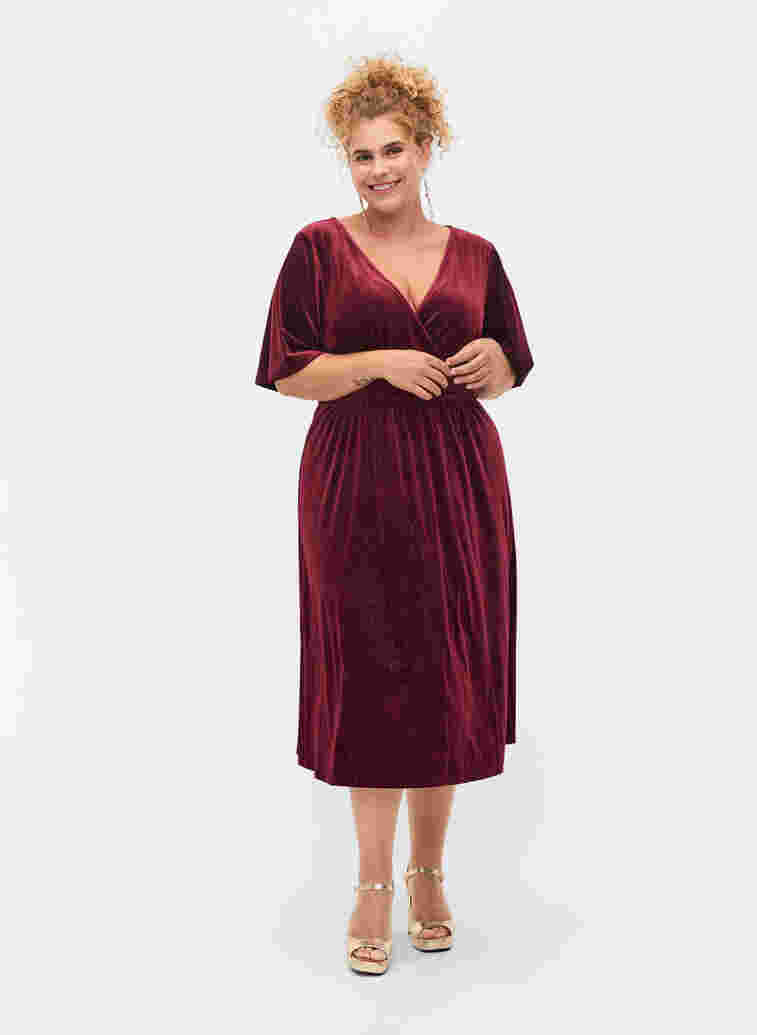 Velour-Kleid mit V-Ausschnitt und Glitzer, Winetasting, Model