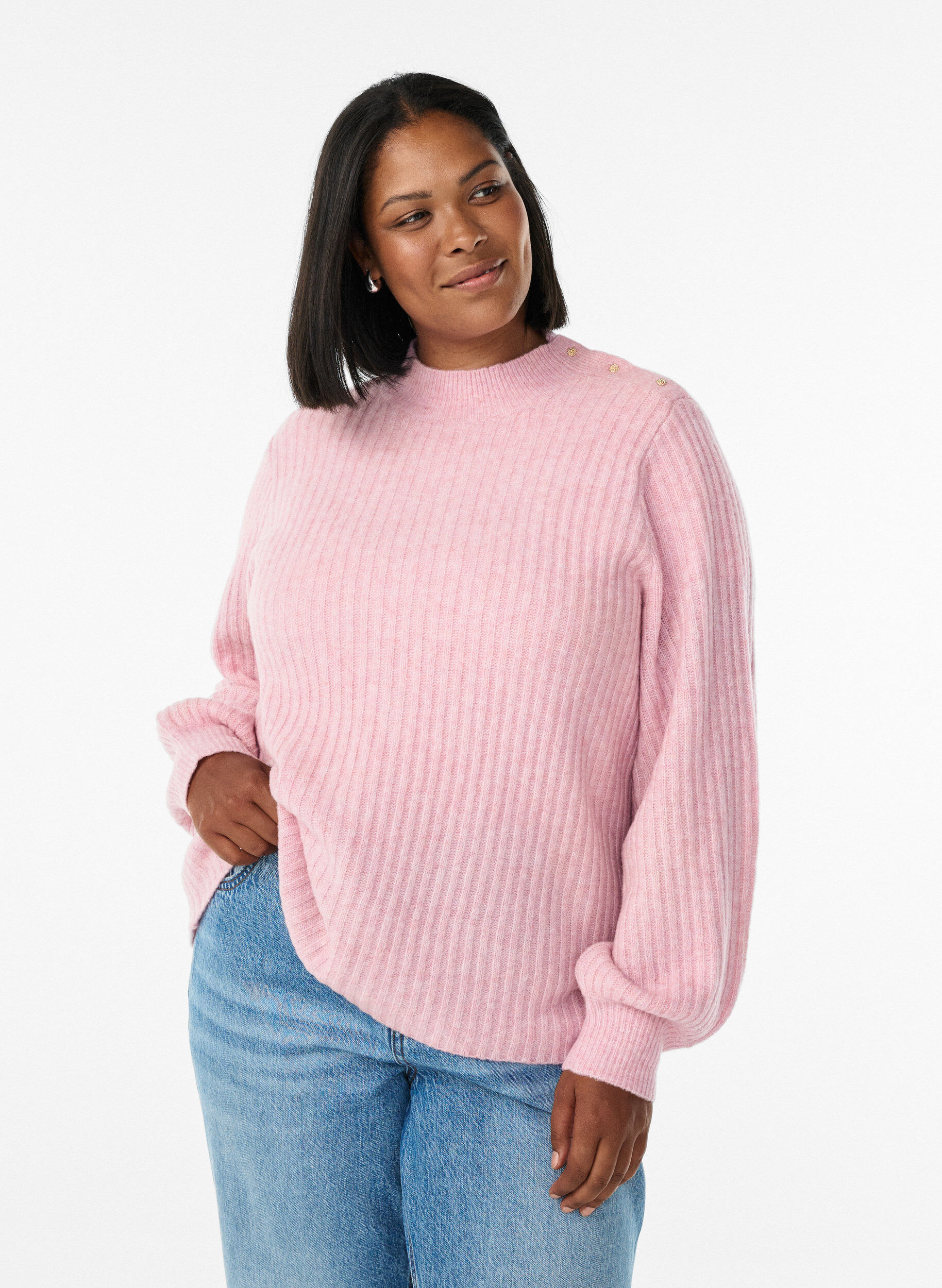 Pullover aus Rippstrick mit Puff&auml;rmeln und Kn&ouml;pfen, Rot, Model